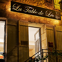 LA TABLE DE LÉO LA TABLE DE LÉO